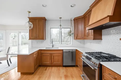 105 Berkley Road Indianapolis IN 46208