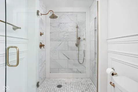 105 Berkley Road Indianapolis IN 46208