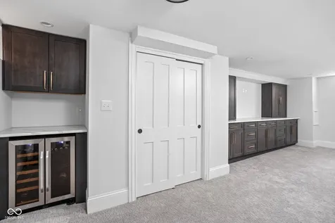 105 Berkley Road Indianapolis IN 46208