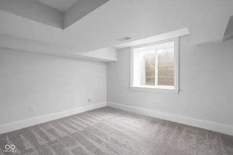 105 Berkley Road Indianapolis IN 46208