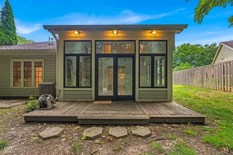 5228 Greenwillow Road Indianapolis IN 46226