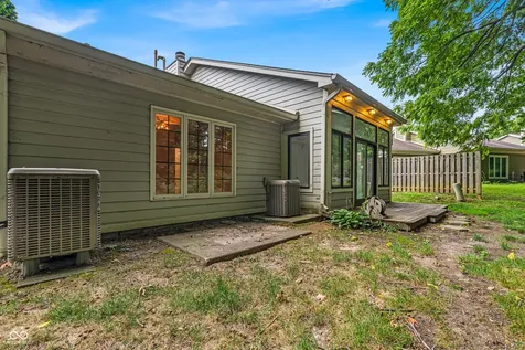 5228 Greenwillow Road Indianapolis IN 46226