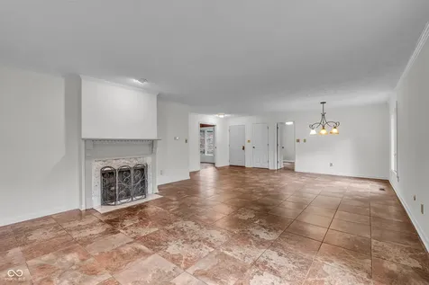5228 Greenwillow Road Indianapolis IN 46226