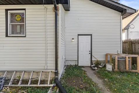 241 N Pershing Avenue Indianapolis IN 46222