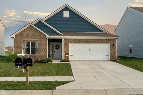 6769 Honeysuckle Way Pendleton IN 46064