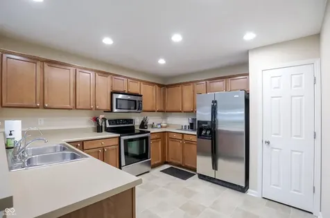16798 Loch Circle Noblesville IN 46060