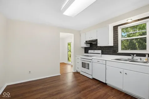 9222 Allisonwood Drive Indianapolis IN 46250