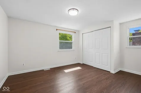 9222 Allisonwood Drive Indianapolis IN 46250