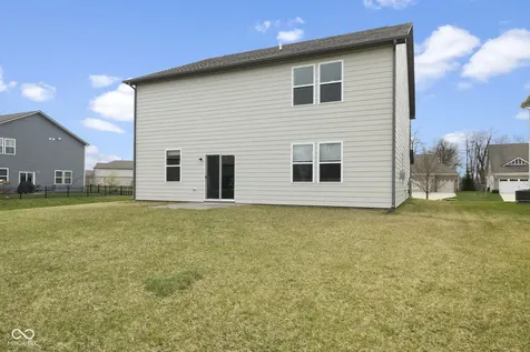 16352 Sedalia Drive Fishers IN 46040