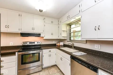 1526 Orchard Park Drive N Carmel IN 46280