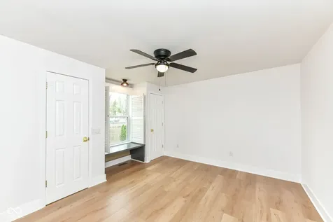 207 Linville Avenue Whitestown IN 46075