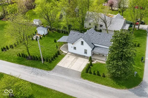 207 Linville Avenue Whitestown IN 46075