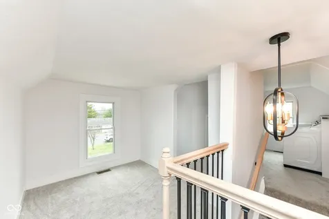 207 Linville Avenue Whitestown IN 46075