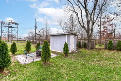 207 Linville Avenue Whitestown IN 46075