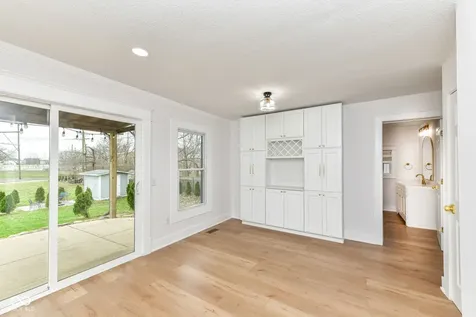 207 Linville Avenue Whitestown IN 46075