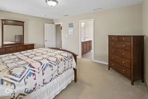13893 Oak Haven Drive Mccordsville IN 46055