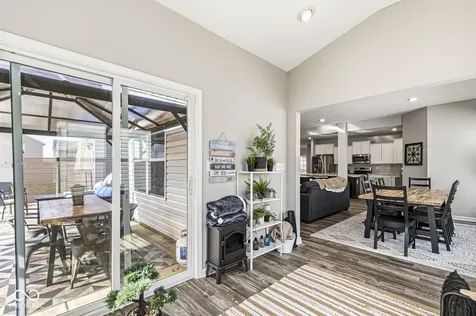 1225 S Aberdeen Drive Franklin IN 46131