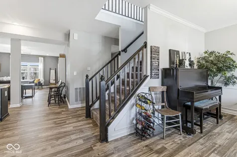 1225 S Aberdeen Drive Franklin IN 46131