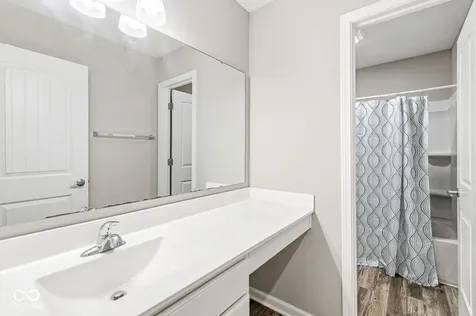 1225 S Aberdeen Drive Franklin IN 46131