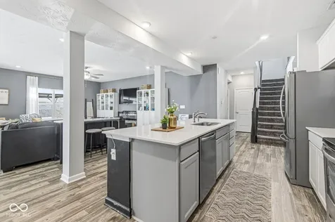 1225 S Aberdeen Drive Franklin IN 46131