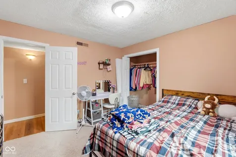 7591-7593 N Old S R 67 Mooresville IN 46158