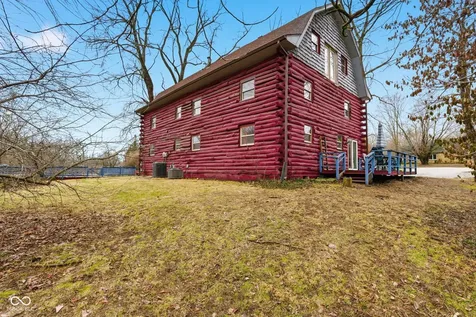 7591-7593 N Old S R 67 Mooresville IN 46158