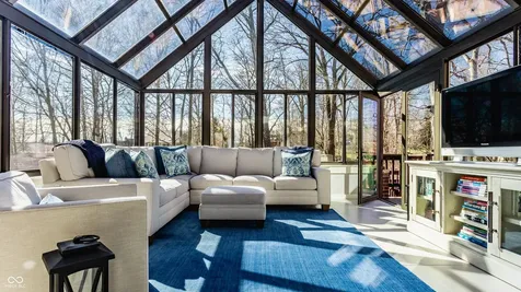 8613 Seaward Lane Indianapolis IN 46256