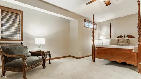 8613 Seaward Lane Indianapolis IN 46256