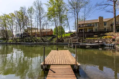8613 Seaward Lane Indianapolis IN 46256