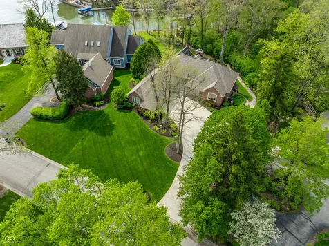 8613 Seaward Lane Indianapolis IN 46256