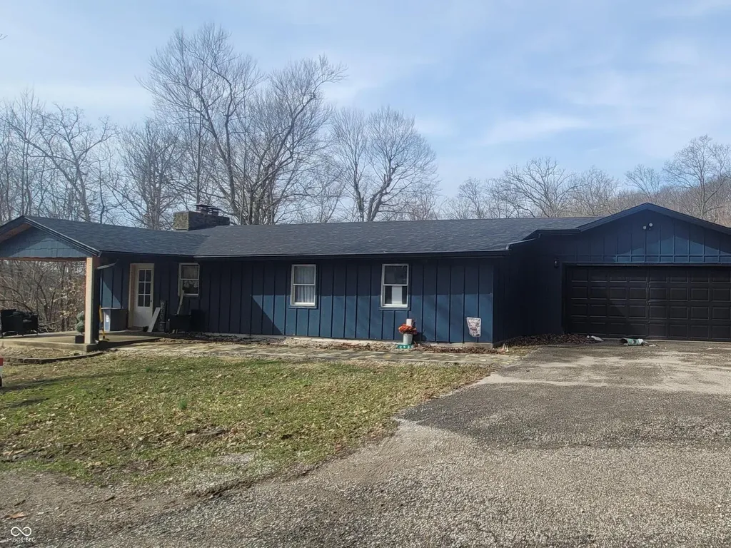 2530 S Glen Cove Martinsville IN 46151