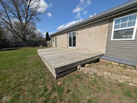 645 Parkeway Drive Rockville IN 47872