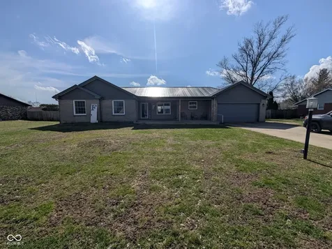 645 Parkeway Drive Rockville IN 47872