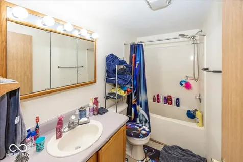 764 768 Kara Court Greenfield IN 46140