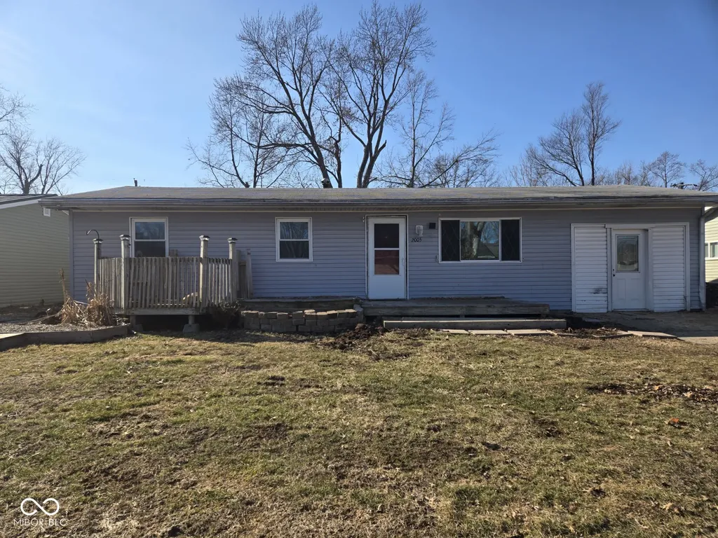 2005 Blue Ridge Drive Terre Haute IN 47802