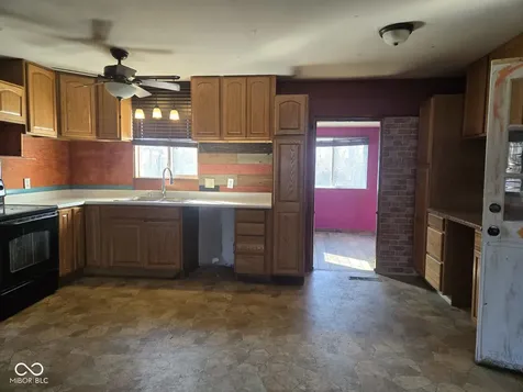 2005 Blue Ridge Drive Terre Haute IN 47802