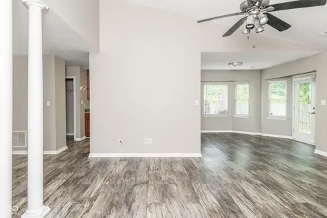 10211 Gate Drive Indianapolis IN 46239