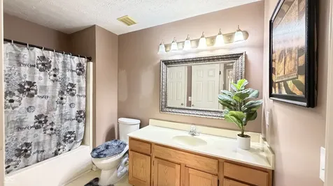939 Prestwick Place Indianapolis IN 46214