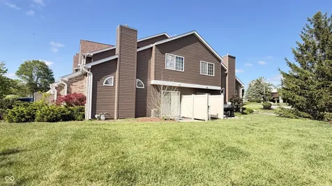 939 Prestwick Place Indianapolis IN 46214