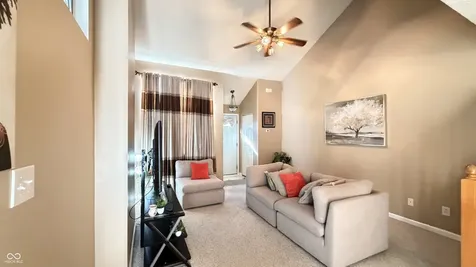 939 Prestwick Place Indianapolis IN 46214