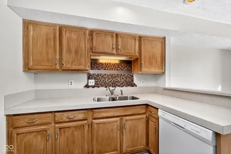 4775 Stansbury Lane Indianapolis IN 46254