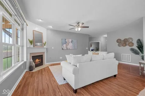 8817 S Tibbs Avenue Indianapolis IN 46217