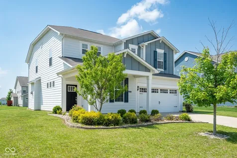 15469 Eastpark Circle W Fishers IN 46037