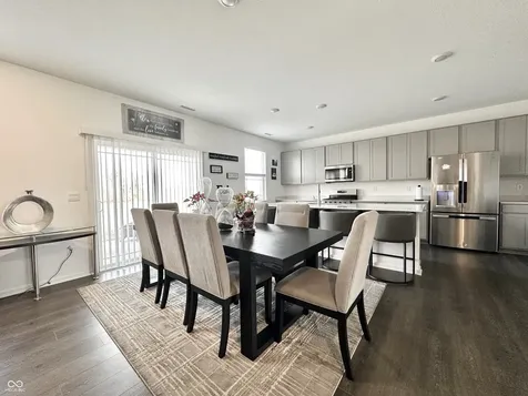 2698 Nampa Drive Whitestown IN 46075