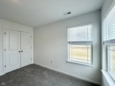 2698 Nampa Drive Whitestown IN 46075