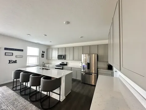 2698 Nampa Drive Whitestown IN 46075