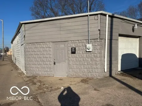 2206 W 10th Street Indianapolis IN 46222