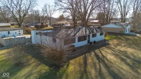 7114 S Midland Avenue Columbus IN 47201