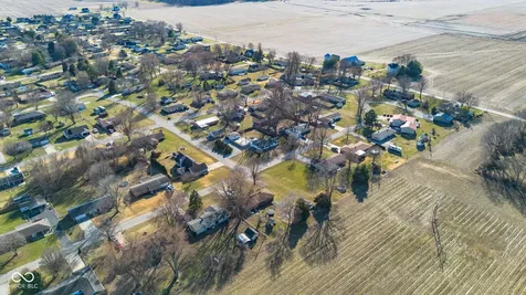 7114 S Midland Avenue Columbus IN 47201