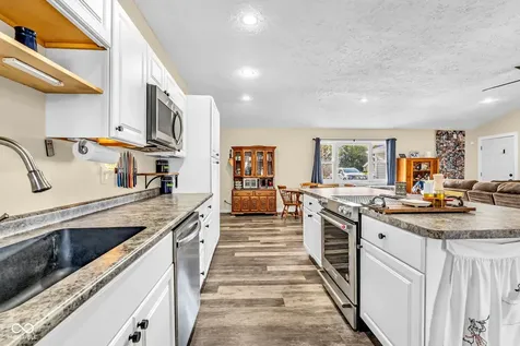 3210 W Kensington Drive Crawfordsville IN 47933